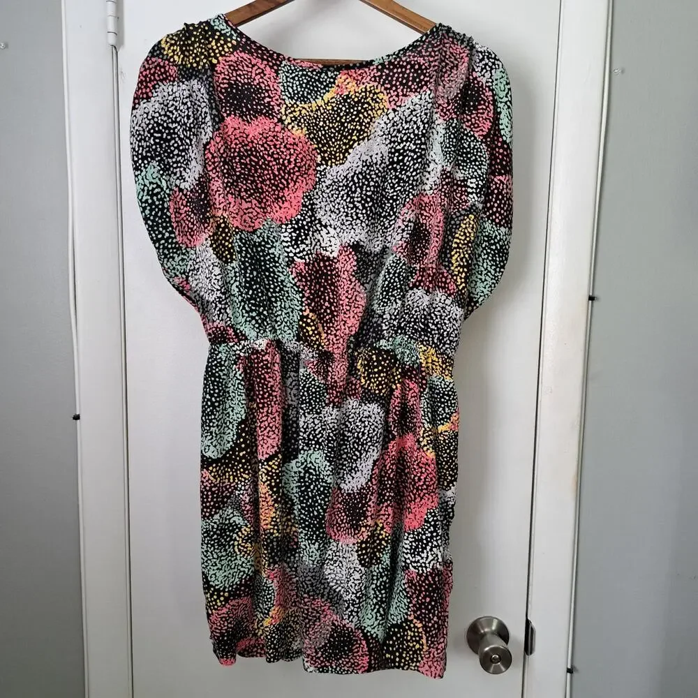 Forever 21+ V Neck Multicolored Cinched Waist 2X Top - Picture 2 of 5